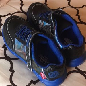 Marvel Avengers👟